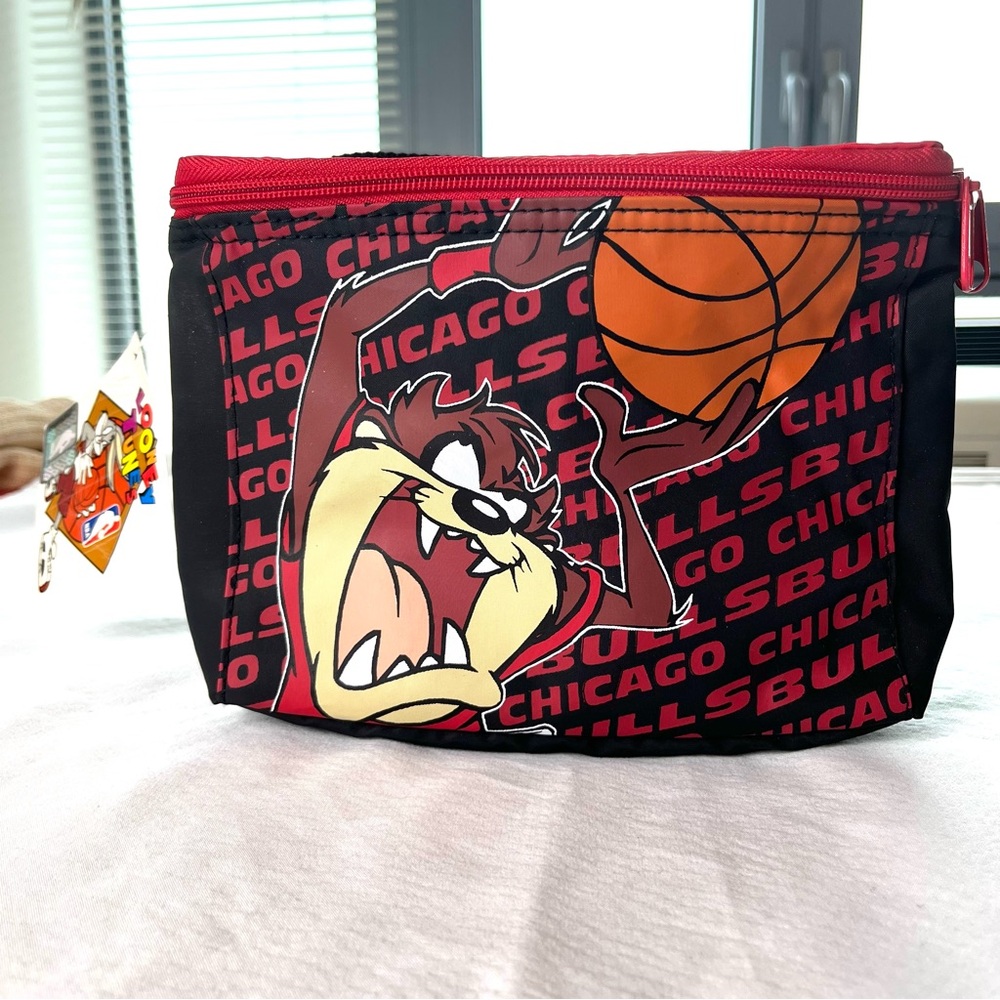 Vintage NBA Chicago Bulls Looney Tunes Insulated Lunch Bag Tasmanian Dev…